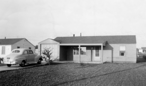 1952 Musselman house Aurora