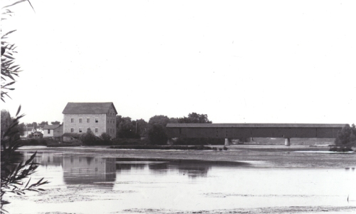 1900 abt Gray's Mill &amp; bridge